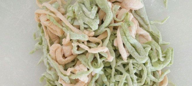 蔬菜面怎么做才好吃？有哪些简单易学的做法？  第3张