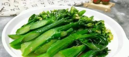 清炒芥蓝怎么做？步骤和技巧有哪些？
