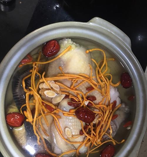土鸡骨架汤的做法是什么？如何做出美味的土鸡骨架汤？