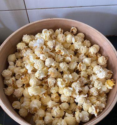 微波一步爆米花怎么做？步骤简单易学吗？  第2张