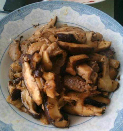 瘦肉炒蘑菇怎么做？步骤和技巧有哪些？  第3张