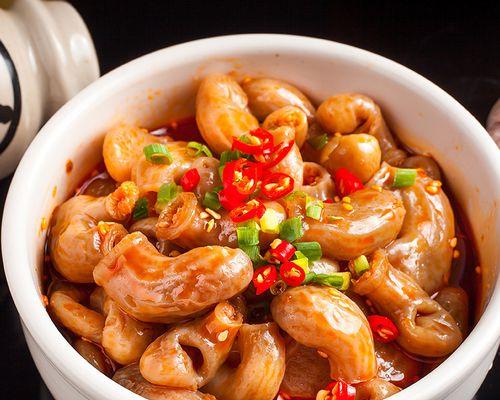 如何制作美味的爆炒鱼泡泡（用这个方法让你的鱼肉更加鲜美）