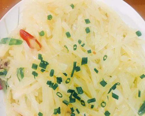 八叔橄榄菜炒土豆丝怎么做？步骤和技巧是什么？  第2张