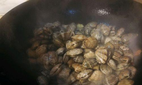 超爆炒花蛤怎么做？步骤和技巧是什么？  第3张