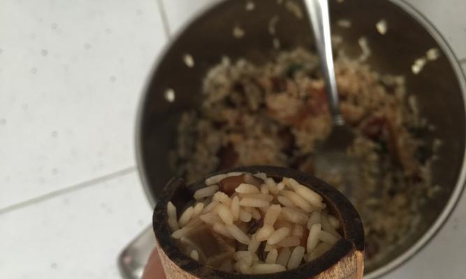 竹筒饭的做法及美食文化（传统工艺制作）