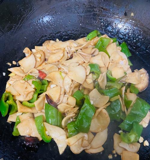 长豆角清炒杏鲍菇怎么做？步骤和技巧有哪些？