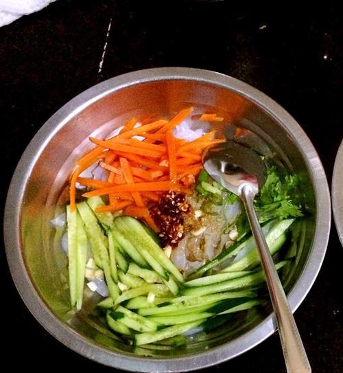 自制陕西凉皮怎么做？步骤和技巧有哪些？