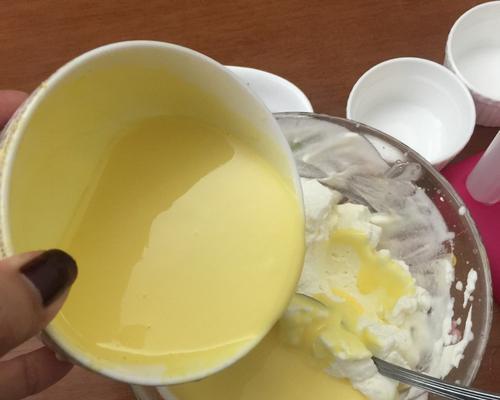 白奶油冰淇凌怎么做？详细步骤和常见问题解答？