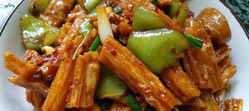 肉炒腐竹的做法是什么？如何炒出美味的肉炒腐竹？  第3张