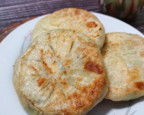 五彩北瓜月牙馅饼怎么做？详细步骤和技巧是什么？