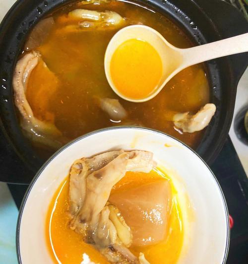 自制酸萝卜魔芋老鸭汤的做法（健康营养）
