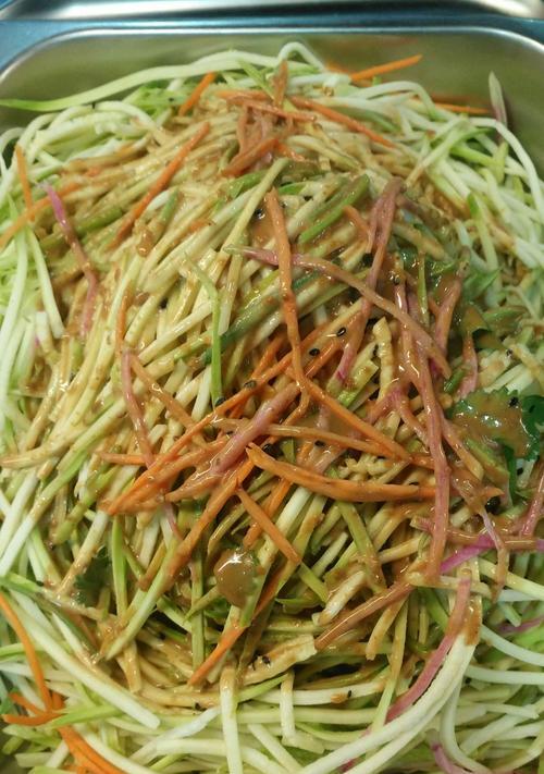 芝麻酱拌银耳怎么做？有哪些步骤和技巧？