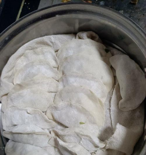 香芹水饺怎么做？制作香芹水饺的步骤是什么？  第2张