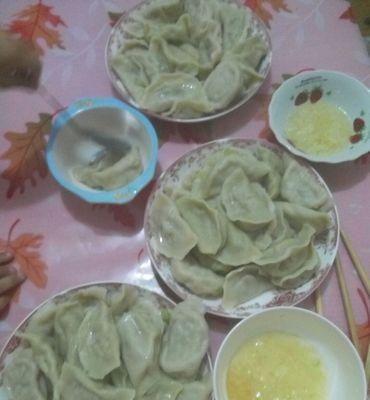 香芹水饺怎么做？制作香芹水饺的步骤是什么？  第3张