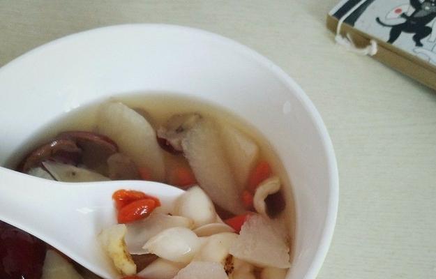 百合雪梨汤如何制作能有效促进食欲？  第3张