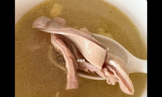 猪肚鸡汤的做法是什么？如何在家轻松制作美味的猪肚鸡汤？  第3张
