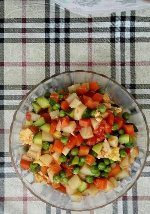 炒三丁怎么做给宝宝吃？适合宝宝的炒三丁食谱是什么？  第2张