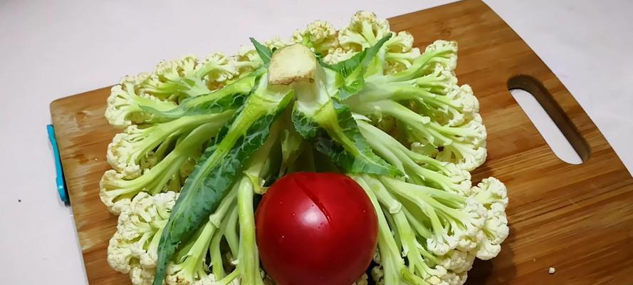 圣女果炒菜花，尝鲜美味（蔬菜新搭档）