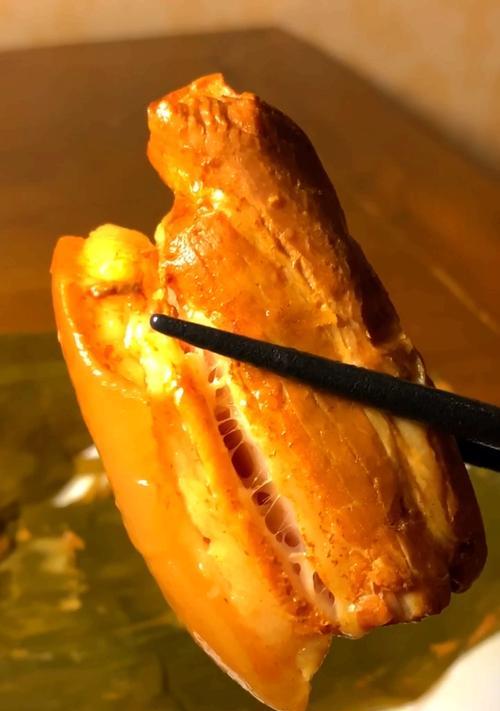 粽香米粉肉的做法是什么？如何做出地道的粽子风味？