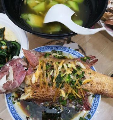 清蒸深海红斑鱼怎么做？步骤和技巧有哪些？  第3张