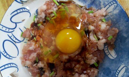 瘦肉蒸鸡蛋怎么做？步骤和技巧有哪些？
