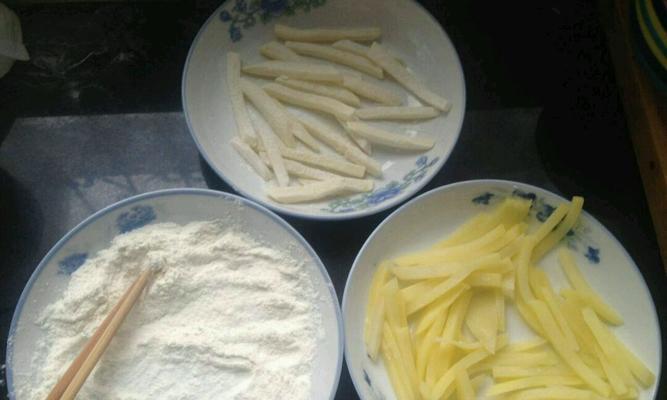 薯条粑粑怎么做？在家自制薯条粑粑的步骤是什么？  第3张