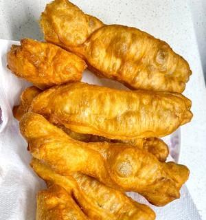 自炸油条的做法是什么？如何在家做出酥脆可口的油条？  第1张