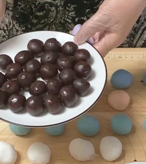 彩色小汤圆怎么做？有哪些创意食谱推荐？