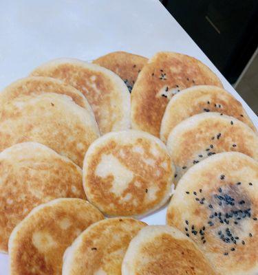 薄皮馅饼的做法是什么？如何在家轻松制作薄皮馅饼？