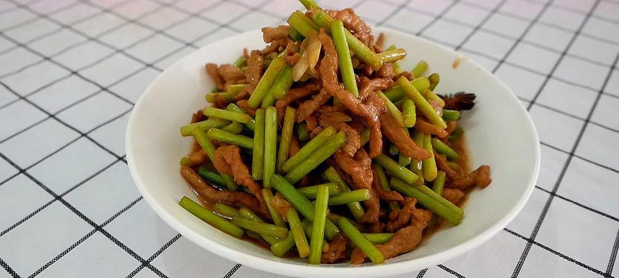 如何制作肉沫蘑菇炒蒜黄？步骤和技巧有哪些？
