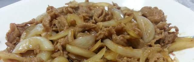 洋葱炒羊肉怎么做才好吃？步骤和技巧有哪些？  第3张