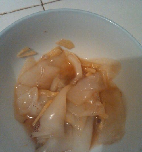生滚鱼片的做法是什么？如何确保鱼片鲜嫩滑口？