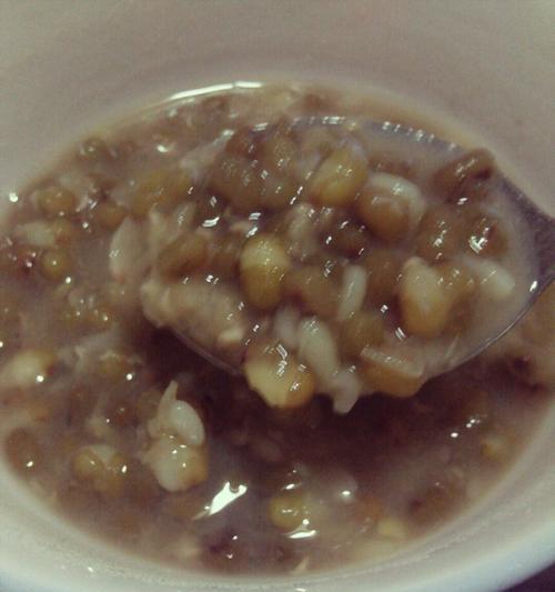 清凉绿豆汤怎么做？有哪些简单步骤？  第2张