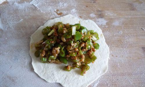 猪肉豆角馅饼怎么做？详细步骤和技巧是什么？  第2张