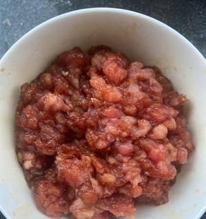 猪肉豆角馅饼怎么做？详细步骤和技巧是什么？