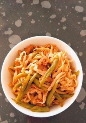 猪肉青椒打卤面怎么做？步骤和技巧是什么？  第3张