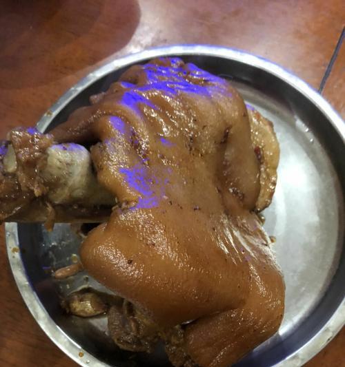 蹄膀菜圆汤的做法是什么？如何做出鲜美可口的蹄膀菜圆汤？  第3张