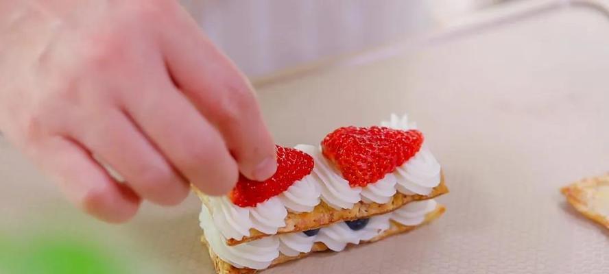 草莓水信玄饼怎么做？详细步骤和常见问题解答？  第2张