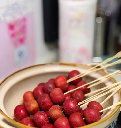 糖葫芦怎么做？在家自制糖葫芦的步骤和技巧是什么？