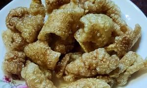 学会用猪皮肉渣炒白菜，美味又营养（传统家常美食）
