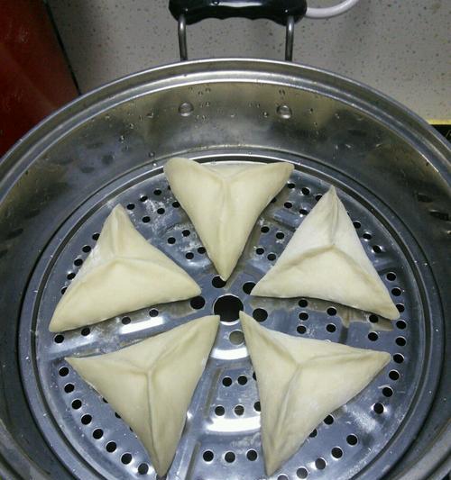 芝麻花生糖三角怎么做？步骤和技巧有哪些？  第3张