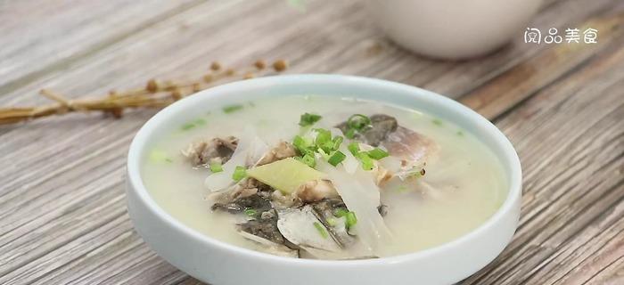 美味清热白萝卜鱼汤的制作方法（鲜美清香）