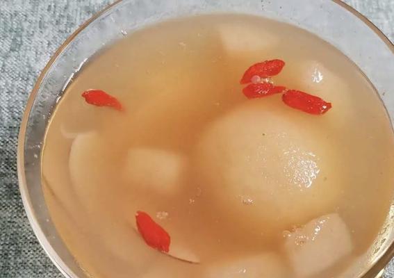 桃胶川贝炖雪梨怎么做？有哪些功效和常见问题解答？  第3张