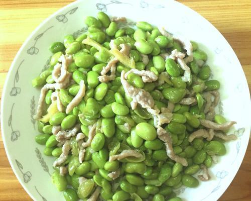 栉瓜炒肉丝的做法是什么？如何炒出鲜嫩可口的栉瓜炒肉丝？  第2张