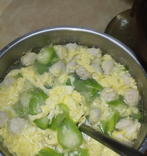 清炒八棱瓜，健康美味两不误（教你轻松掌握清炒八棱瓜的技巧）