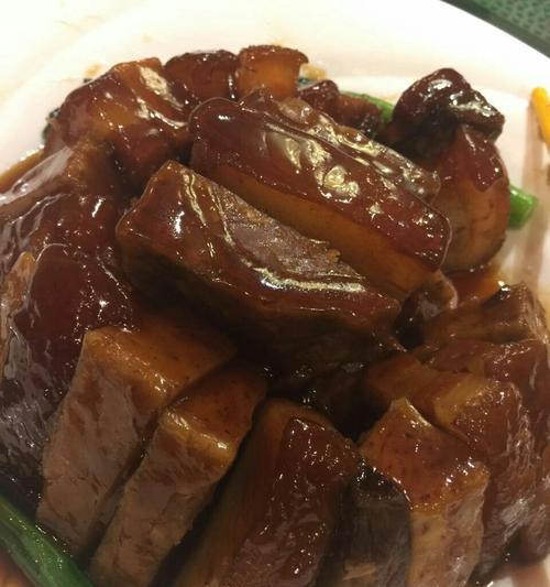 以槟榔芋扣肉减肥克星（用美食瘦身）