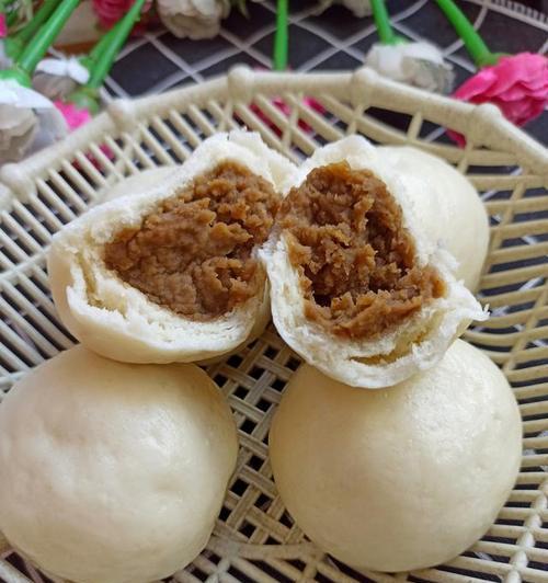 三角豆沙包的做法是什么？如何在家轻松制作？  第2张