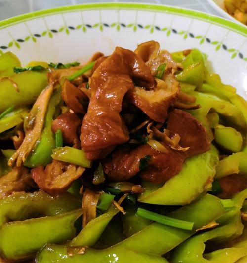 烧肥肠的做法是什么？如何在家做出美味的烧肥肠？  第2张