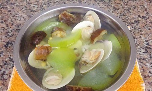 柴鱼甘松——日式料理的绝妙组合（如何用柴鱼和甘松制作出美味日式菜肴）