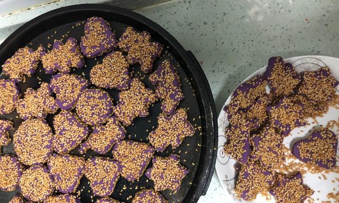 紫番薯糯米饼的制作方法（用紫番薯做糯米饼）  第1张